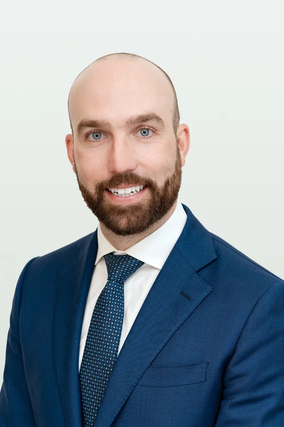 Geoff_New_Back_V2 senior leadership team